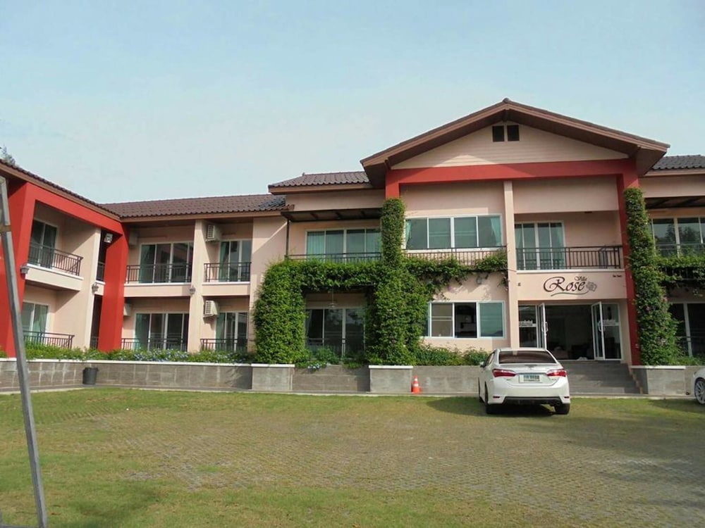 Rose Villa Resort 6/34