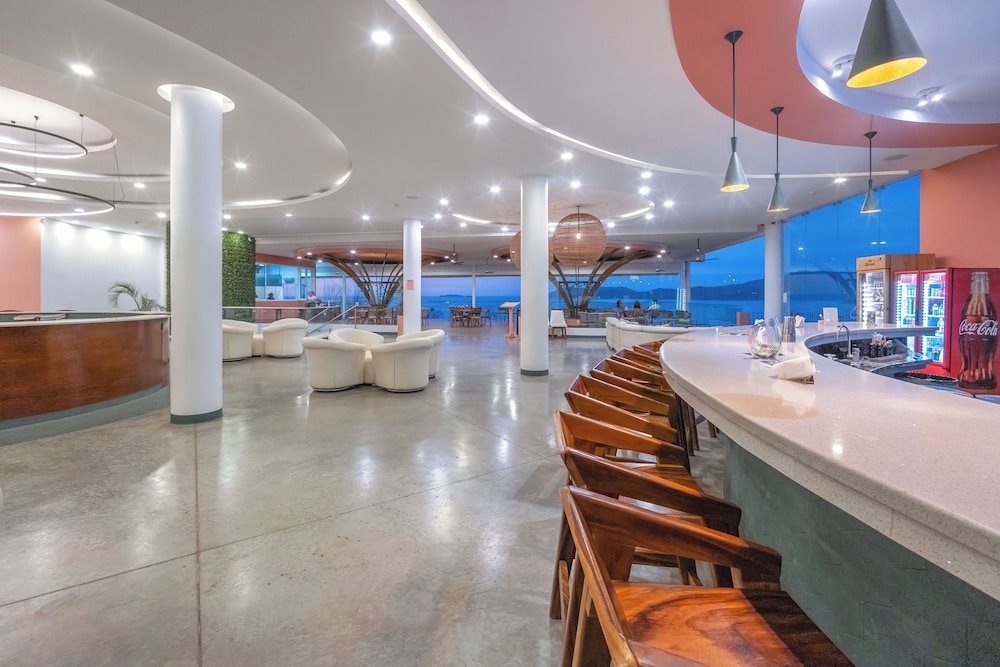 Dunama Ocean View Hotel 24/50