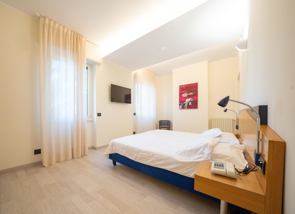 Hotel San Pancrazio 18/50