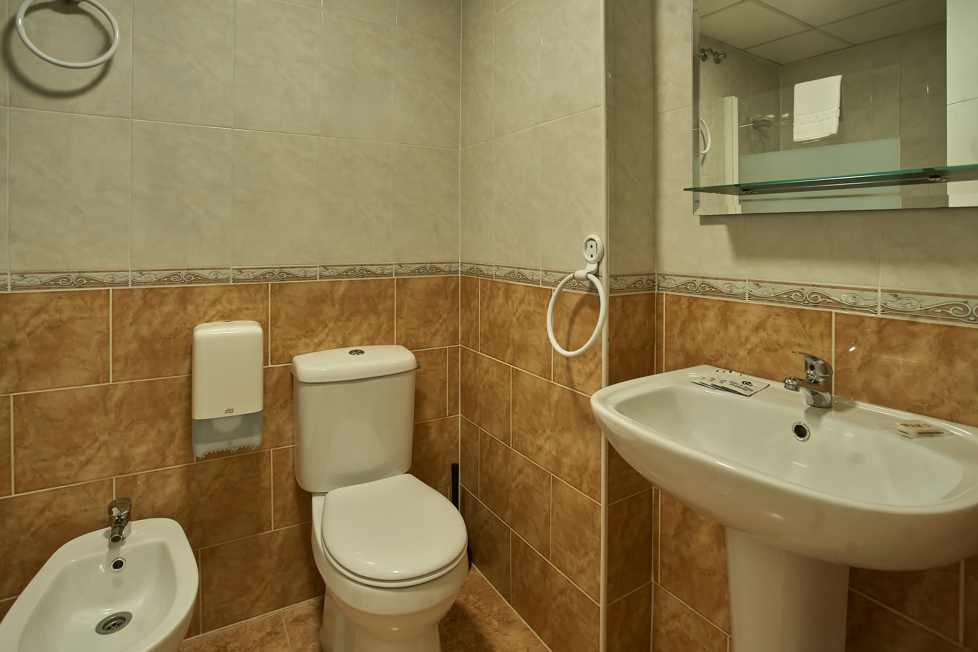 Resitur Apartamentos Turisticos En Seville 44/50