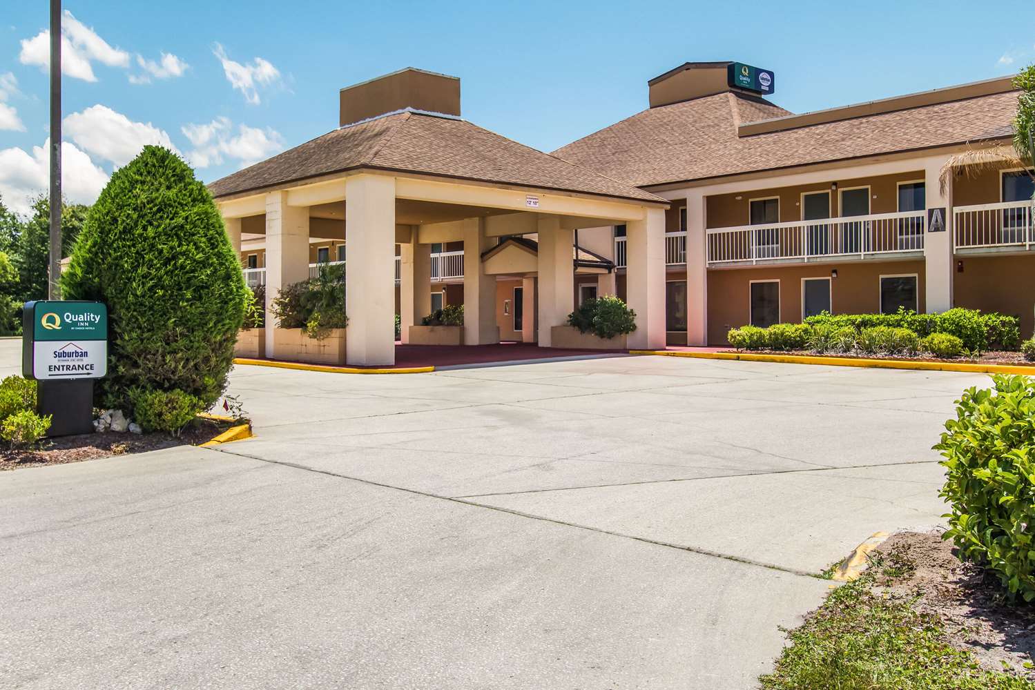 Suburban Studios Hotel Kingsland Near I-95 30/33