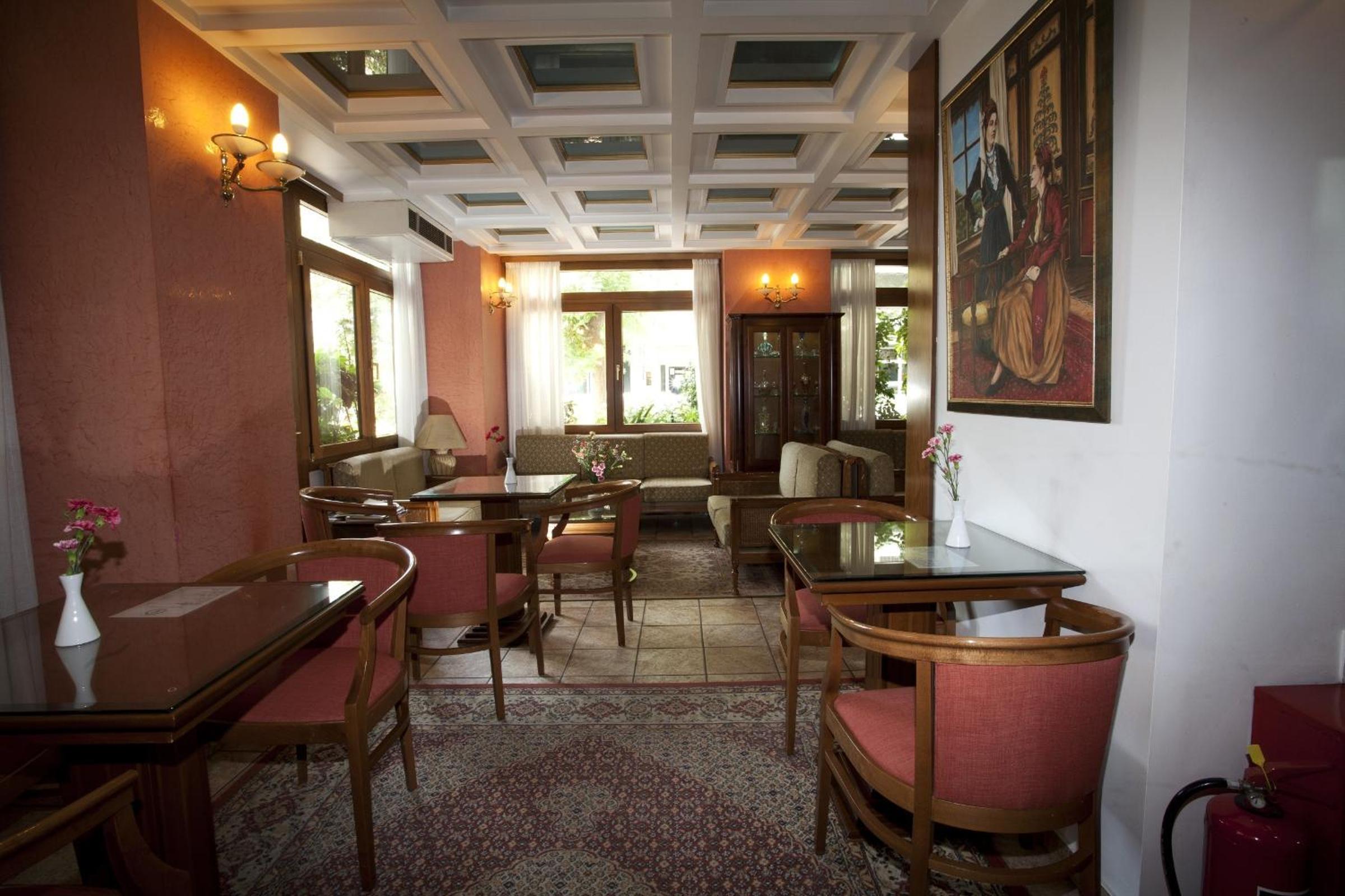 Hotel Katerina 78/97