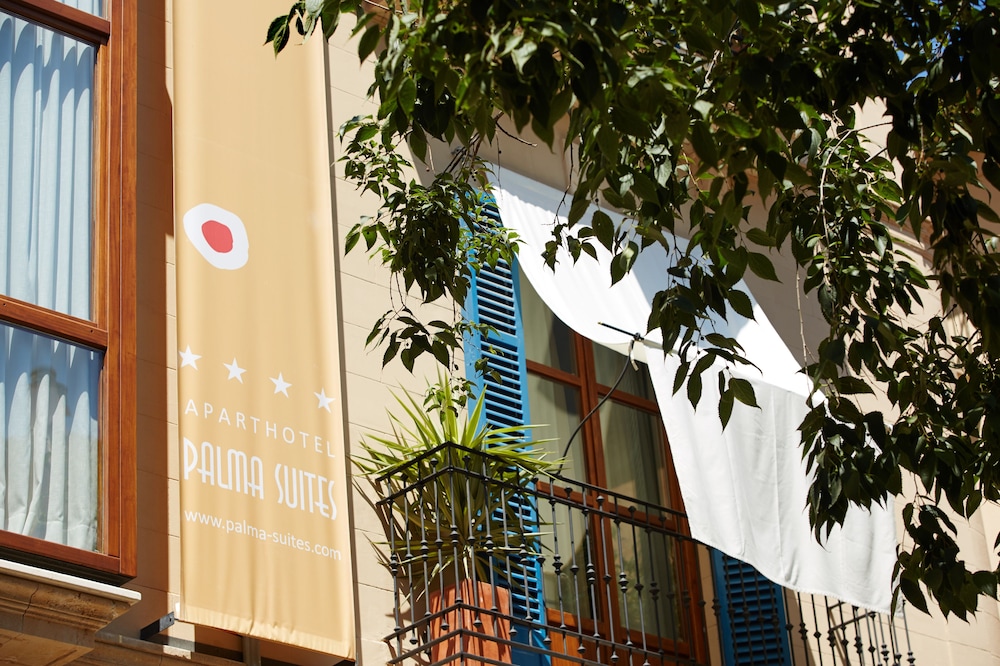 Palma Suites 5/50