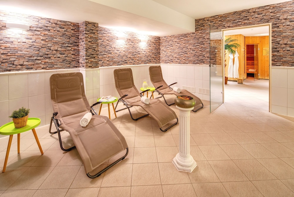 Ahorn Seehotel Templin 28/50