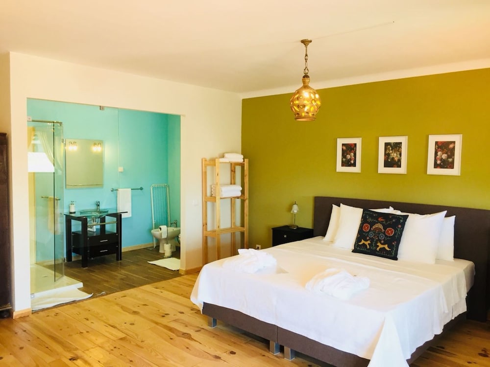 Quinta Da Paz Boutique Bed And Breakfast 15/46