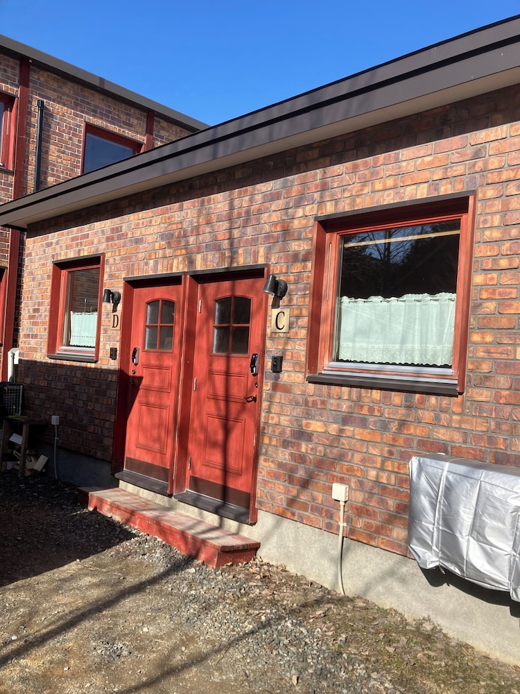 Brick House Furano 4/37