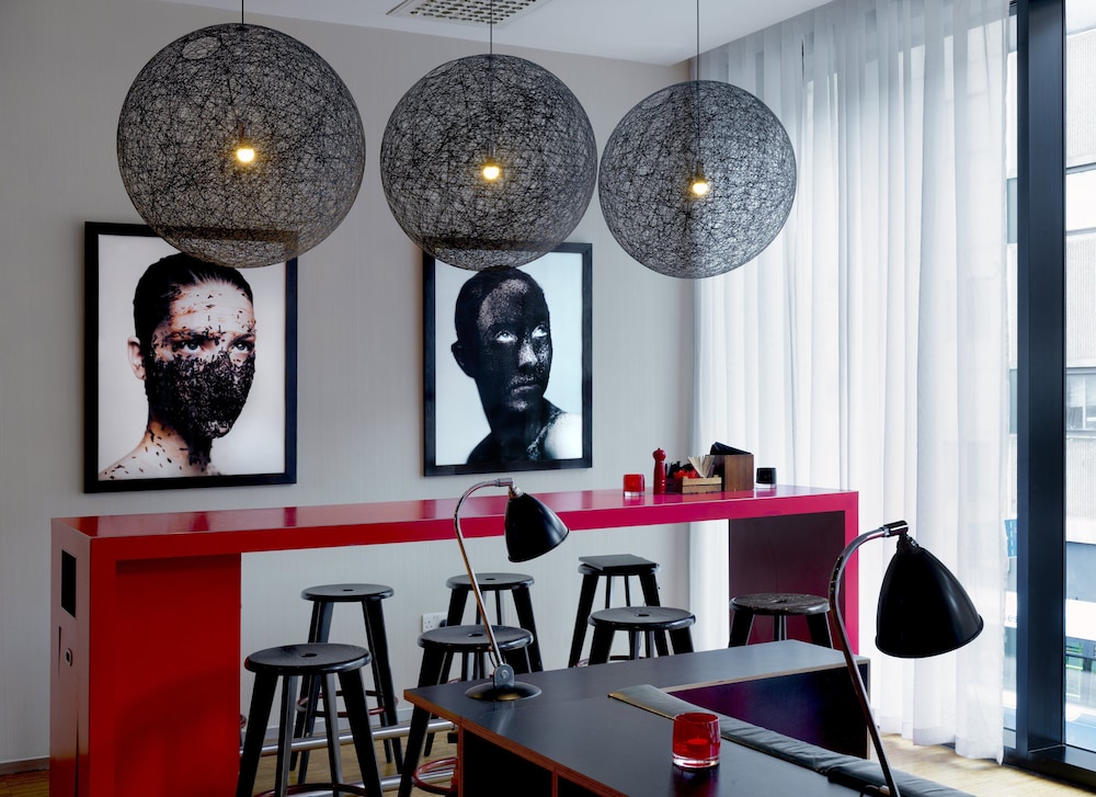 citizenM Hotel Glasgow 41/52