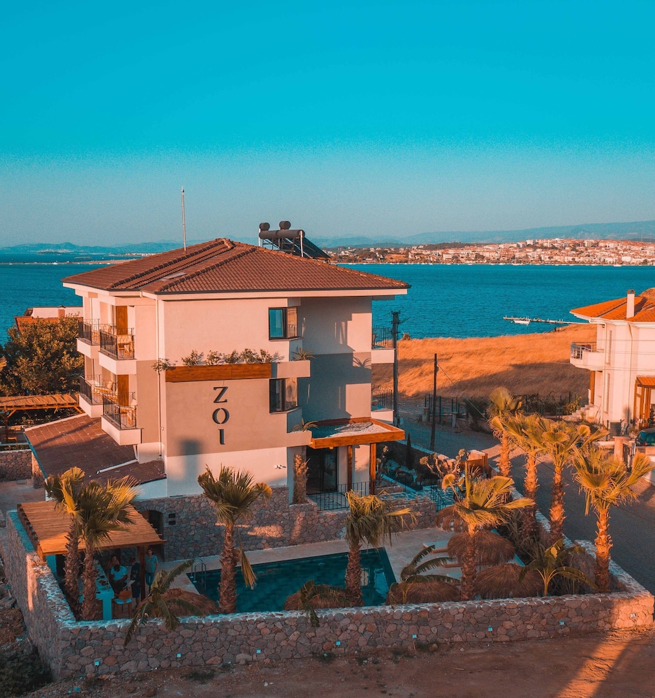 Efsane Hotel 32/40