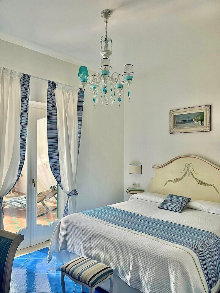 Villa Delle Palme Hotel 16/50