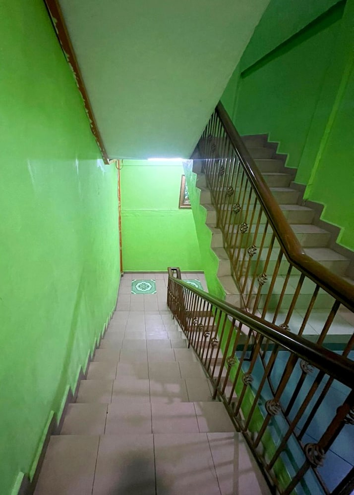 AMPANG POINT STAR HOTEL 49/53