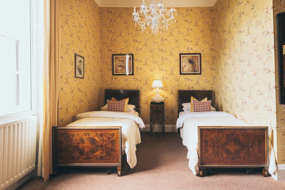 Rowton Castle Hotel 12/50