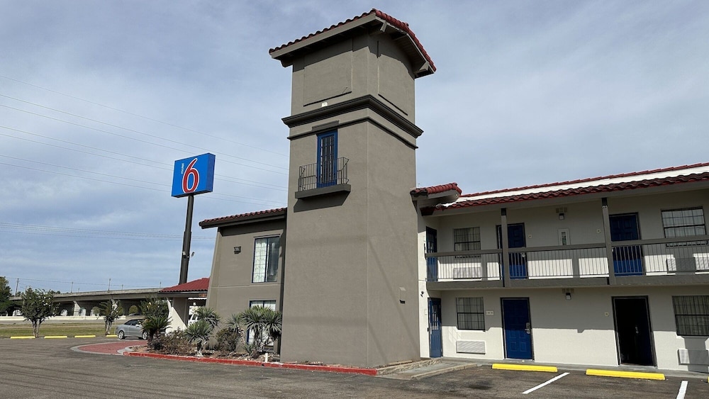 Motel6 Beaumont, TX 48/61