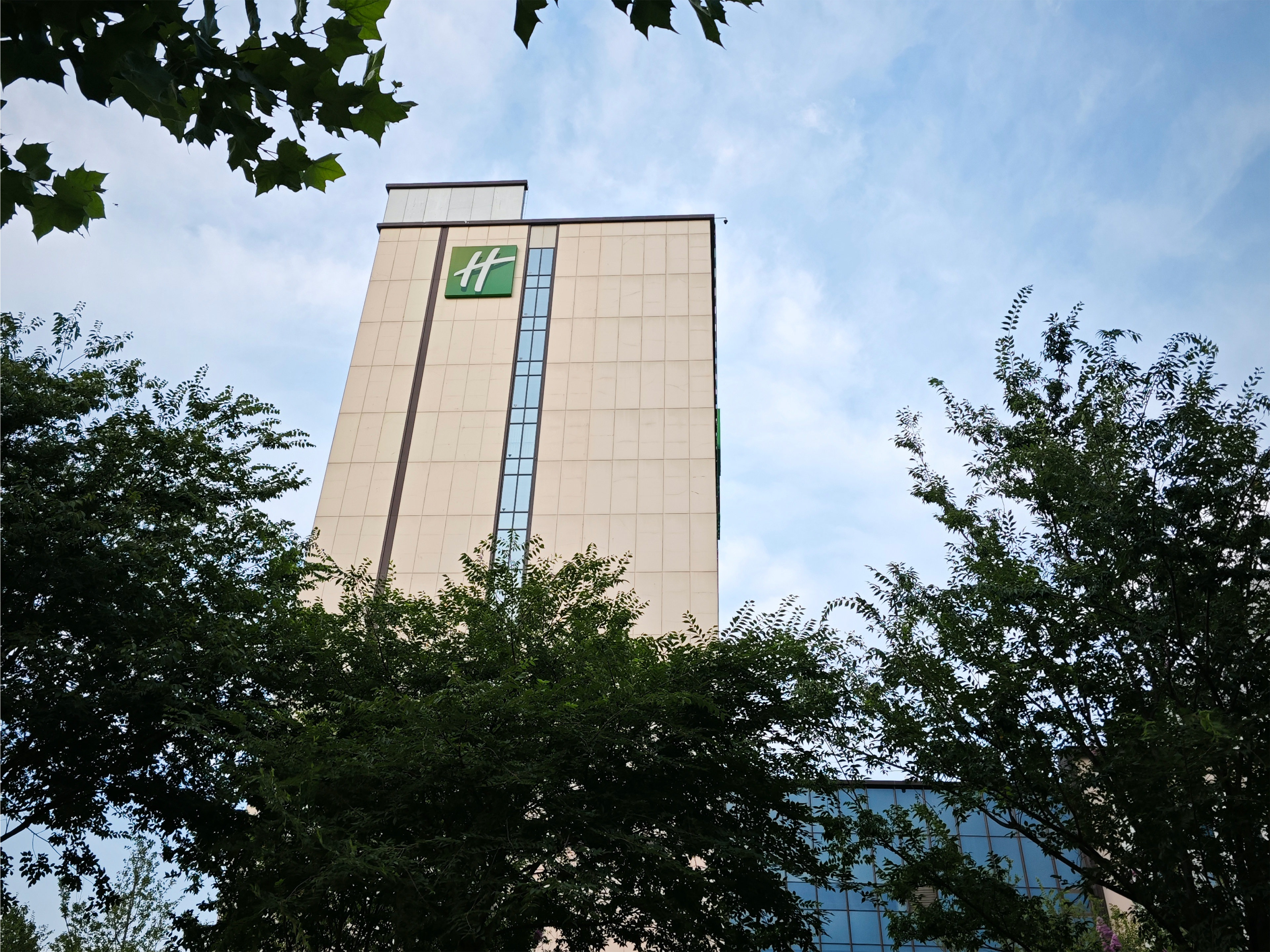 Holiday Inn Zhengzhou High-Tech Zone 4/74