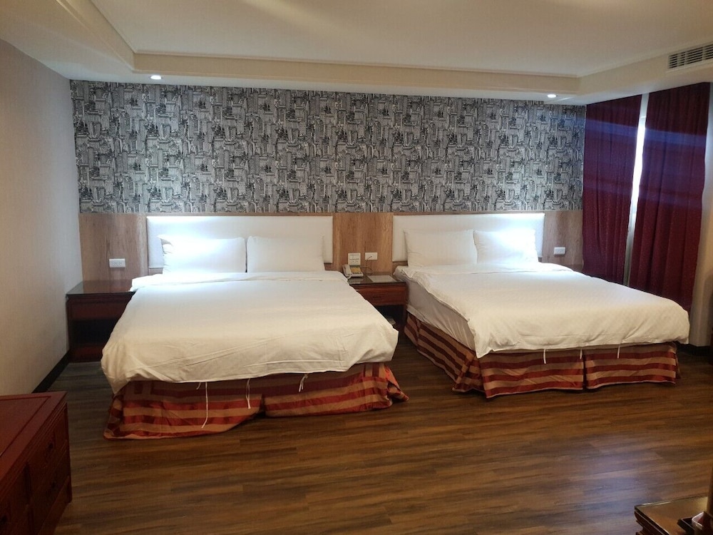 Chuanfu Hotel 18/35