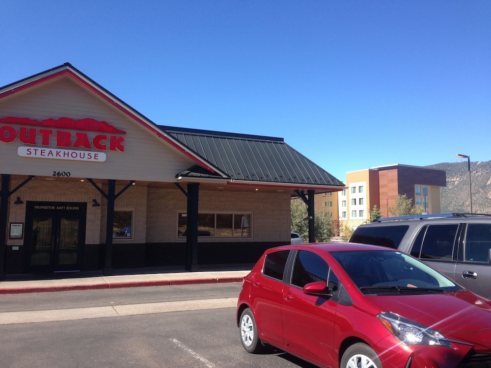 La Quinta Inn Suites By Wyndham Flagstaff East I 40 3/49