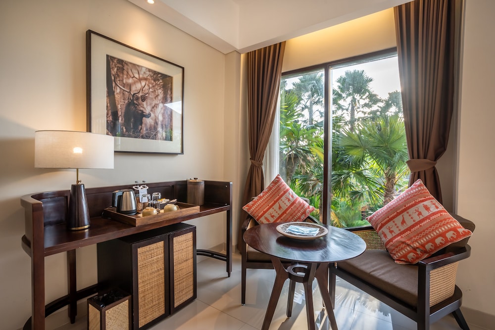 Sanctoo Suites And Villas 56/76