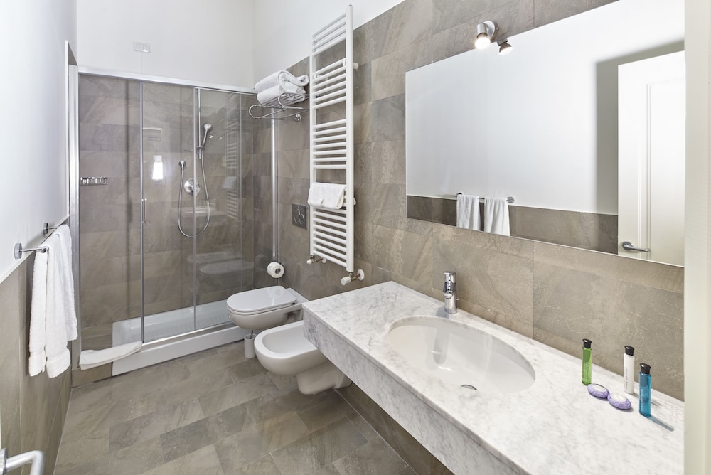 DEDO BOUTIQUE HOTEL 58/60