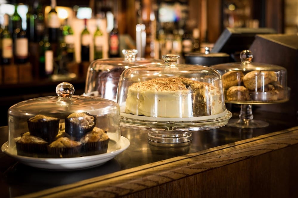 The Longboat Inn 17/41