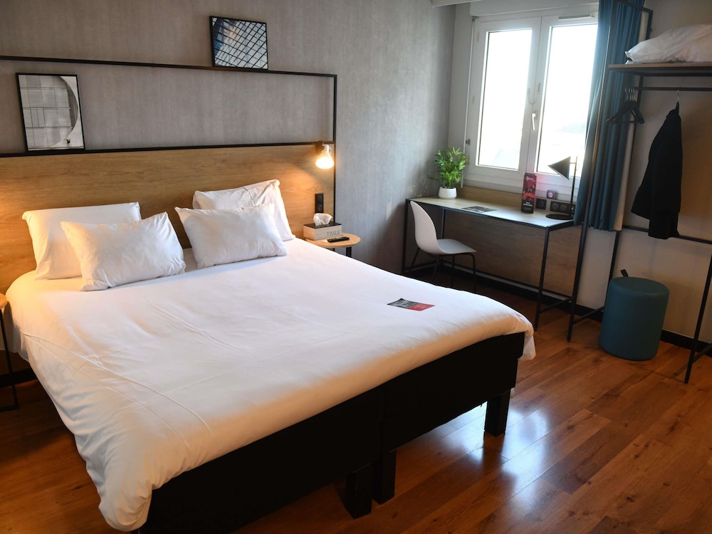 ibis Chateauroux 16/52