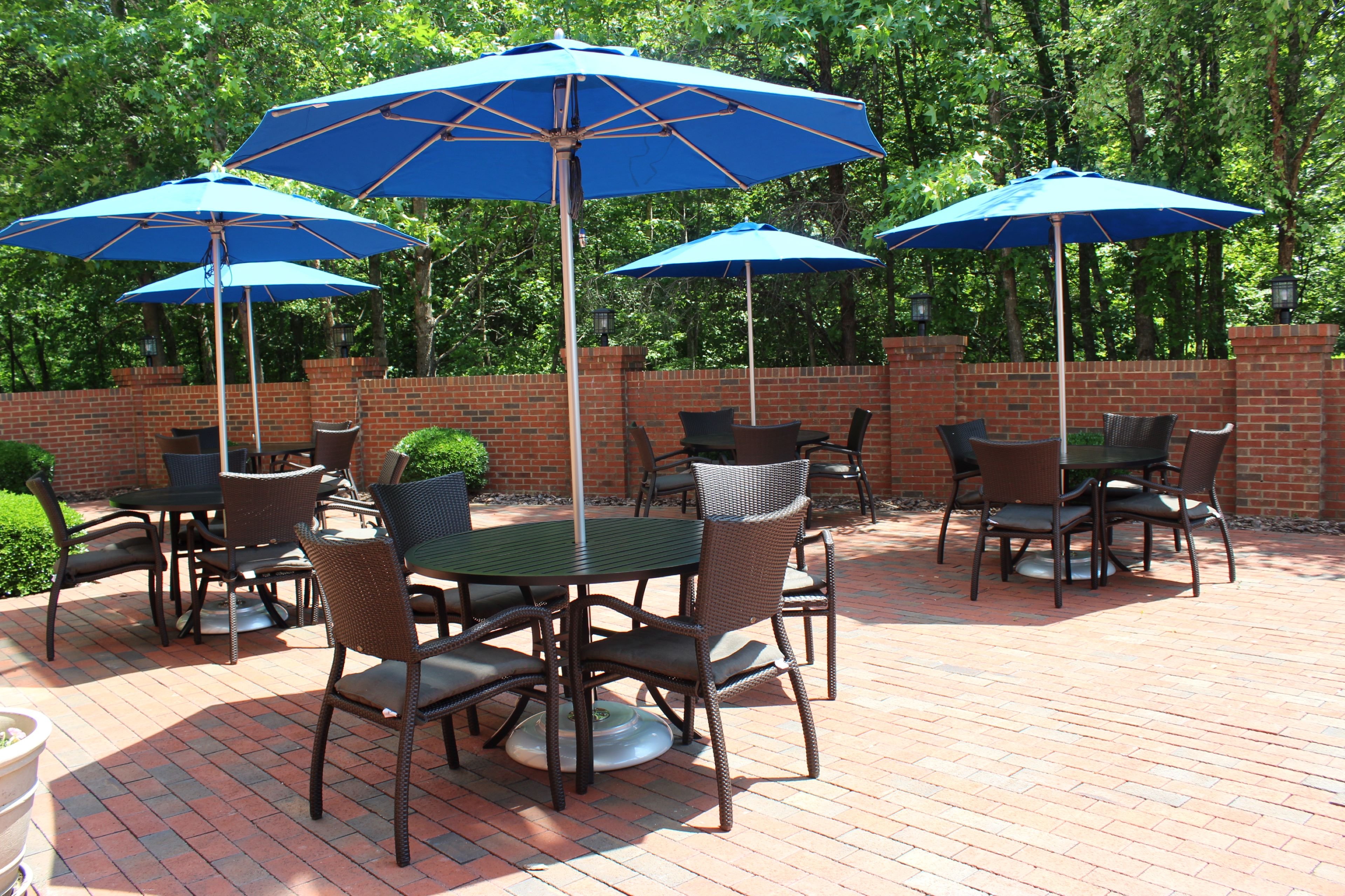 Holiday Inn Express Forest City 32/45