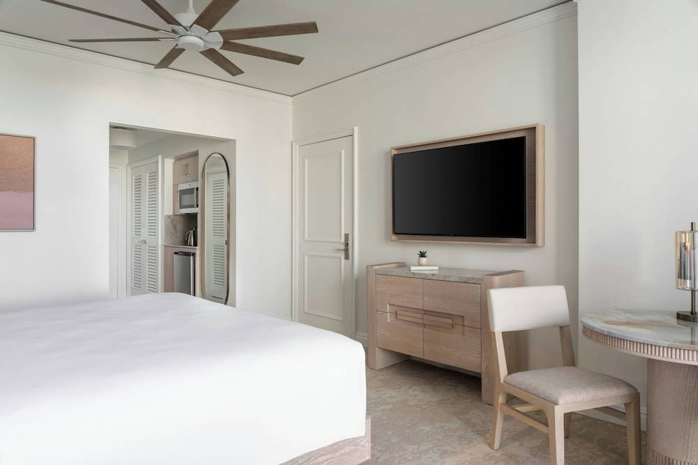 استوديو بسرير كينج بإطلالة على البحر، The Ritz Carlton Key Biscayne 2/10