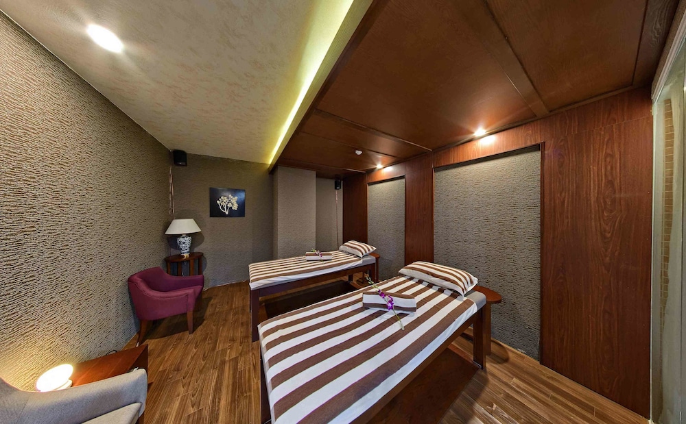 Le Indochina Hotel & Spa 24/66