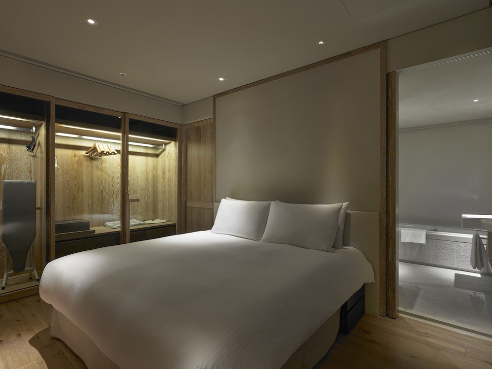 GLORIA RESIDENCE 18/55