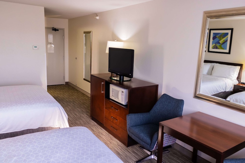 Holiday Inn Express Pendleton 19/71