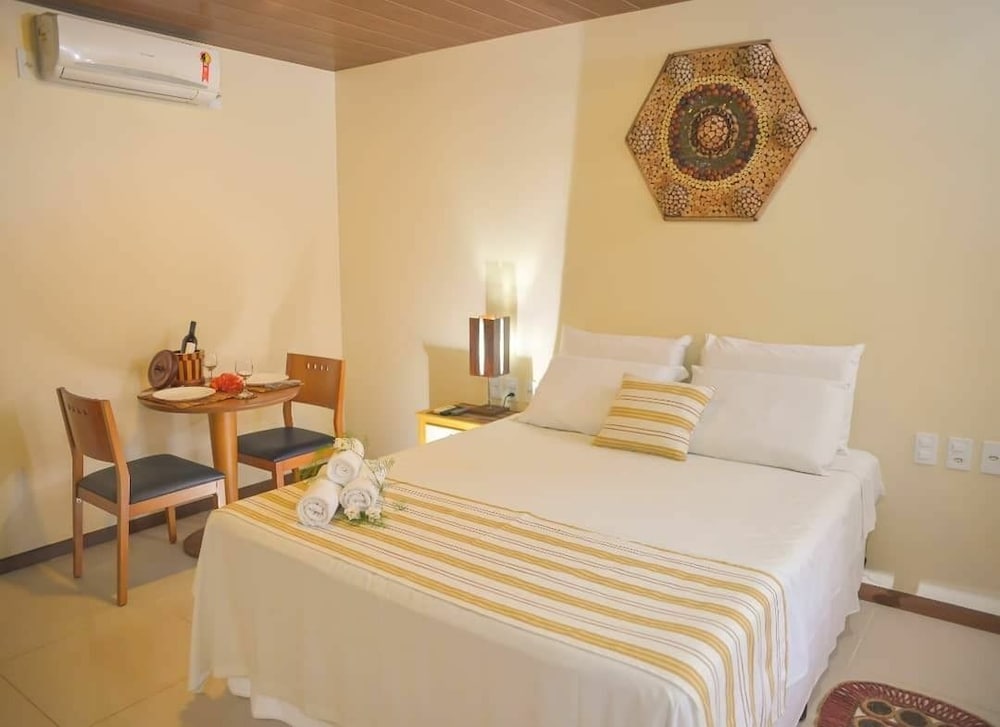 Master, Double and Twin Beds