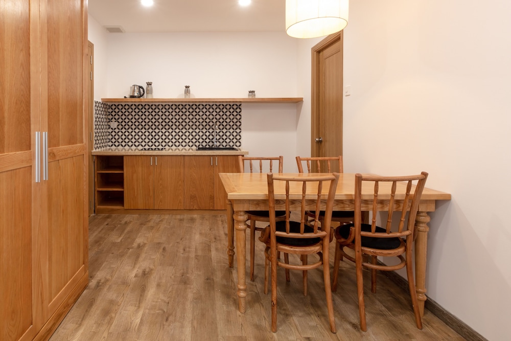 Dai Nam Sai Gon Hotel 47/50