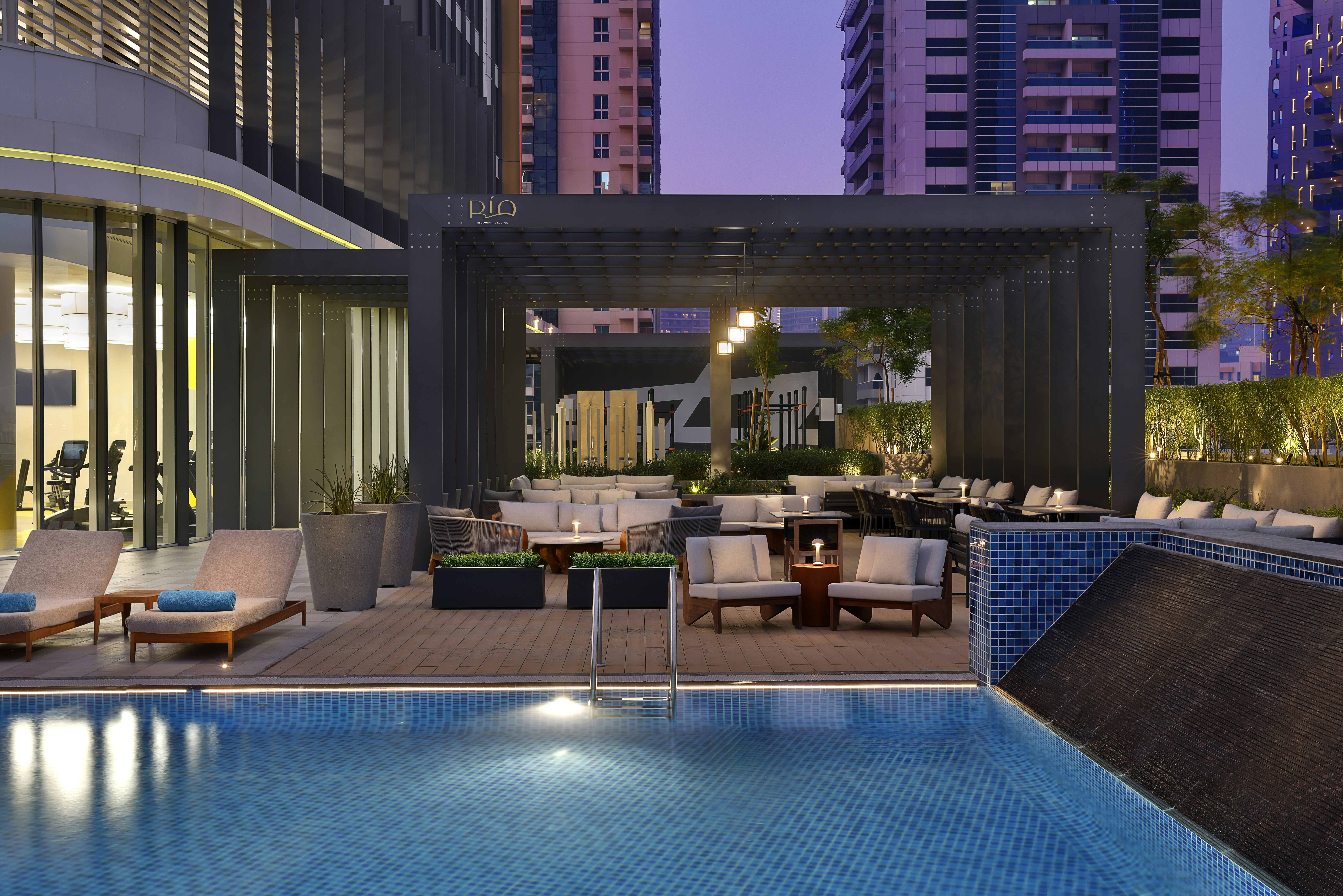 Embassy Suites by Hilton Dubai Business Bay 55/55