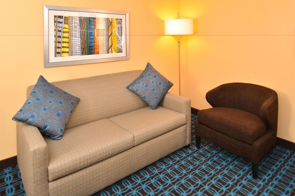 Fairfield Inn Suites Helena 25/38