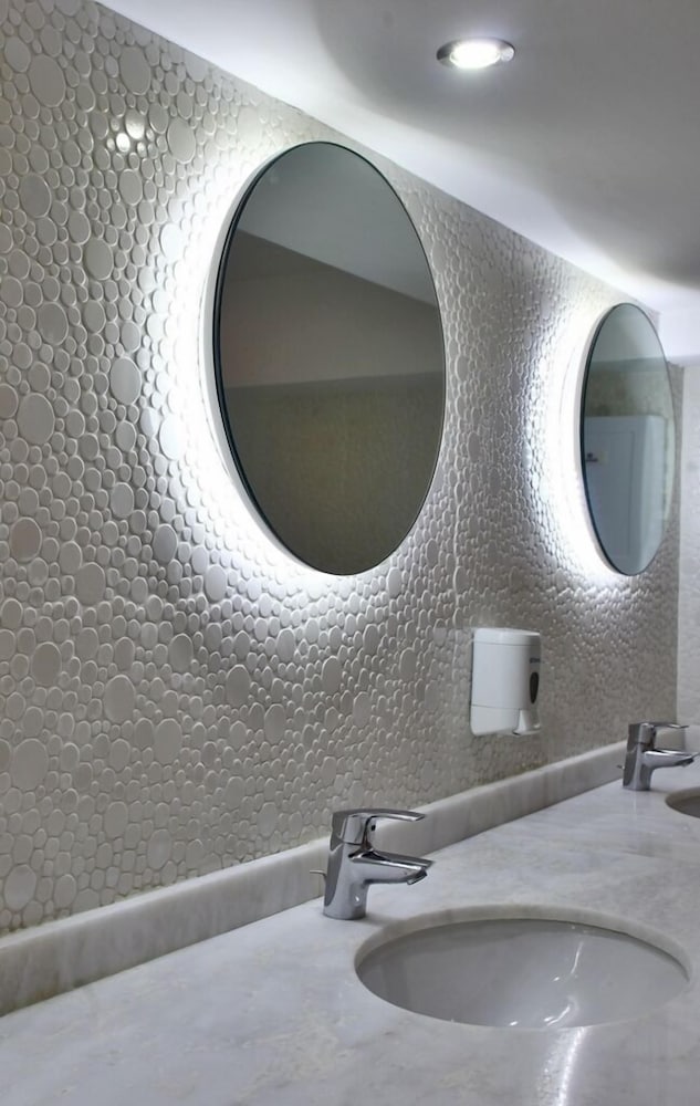Aleph Boutique Hotel 61/61