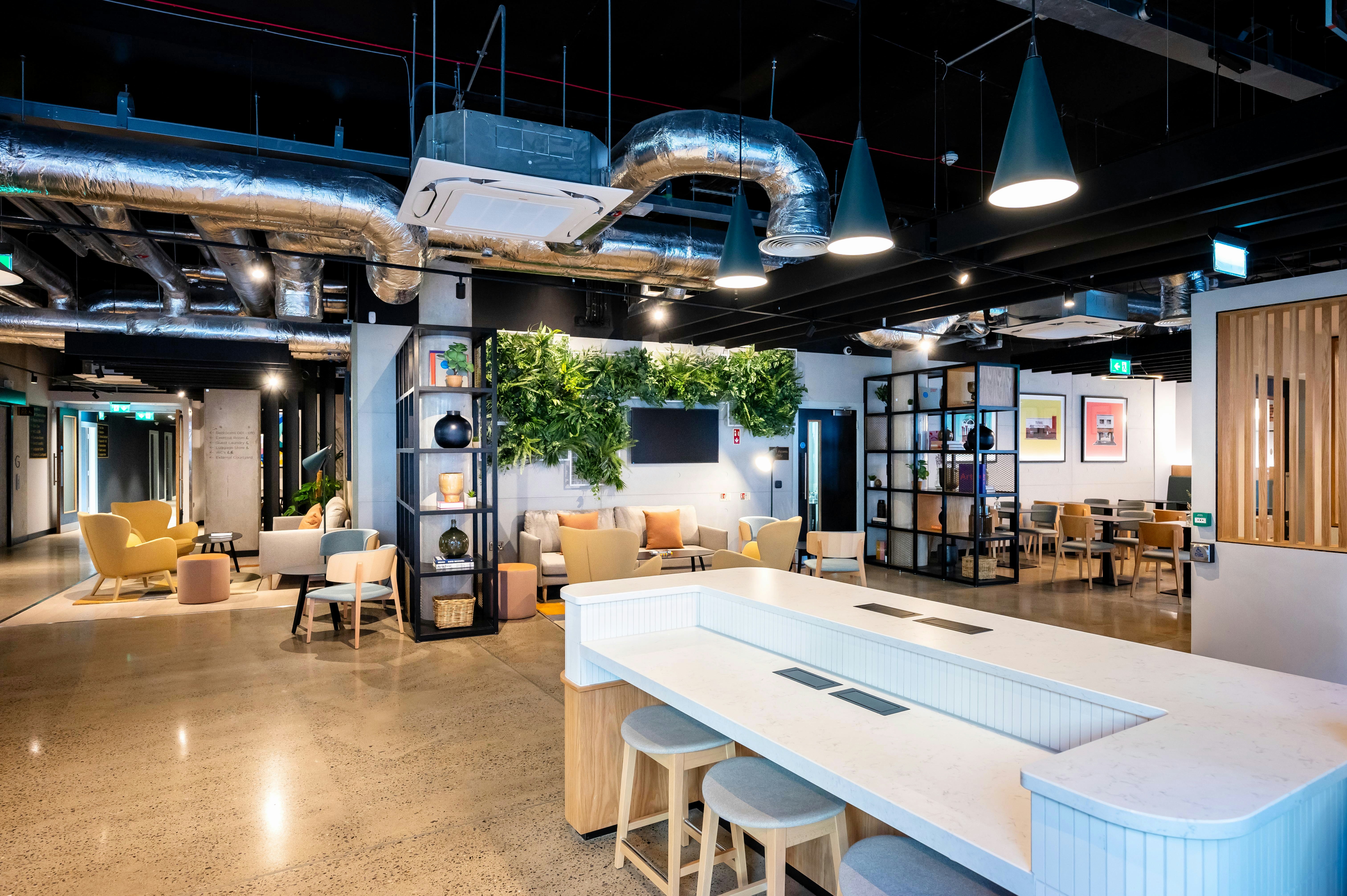 Staycity Aparthotels Tivoli 38/47