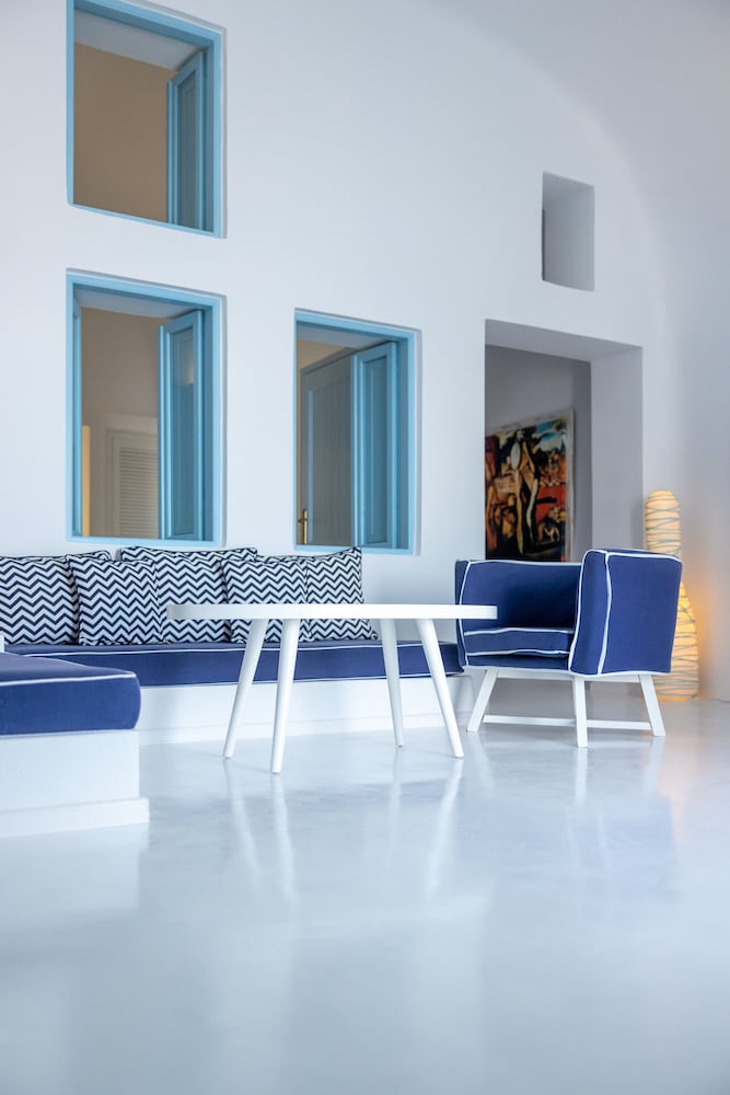DREAMS LUXURY SUITES 5/50