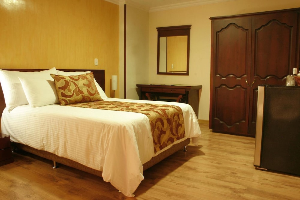 Luxor Plaza Hotel Pereira 23/50