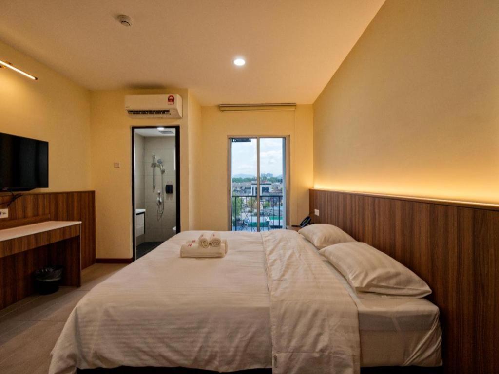 Weiss Hotels Kepong Baru 17/35