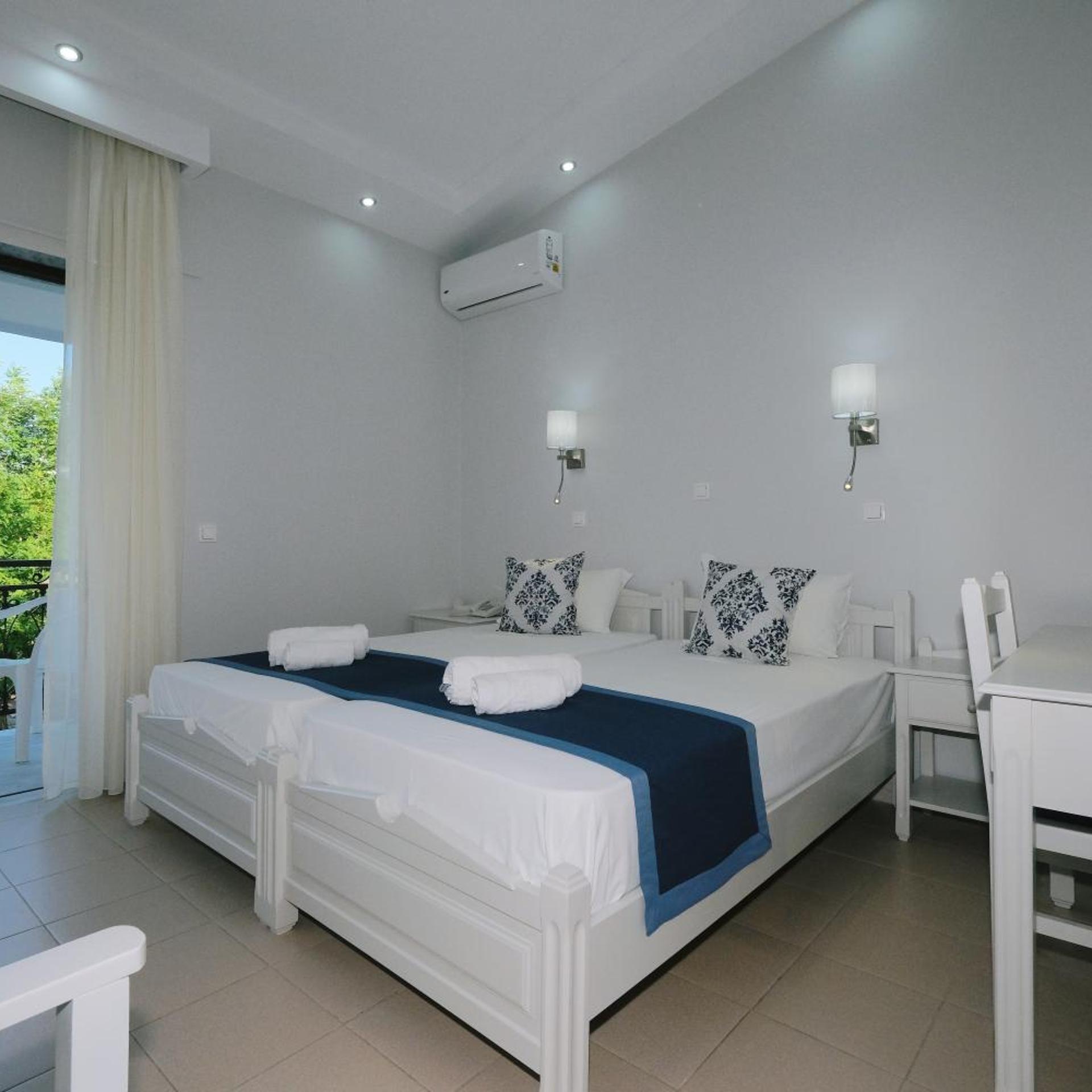 Ifestos Hotel 12/55