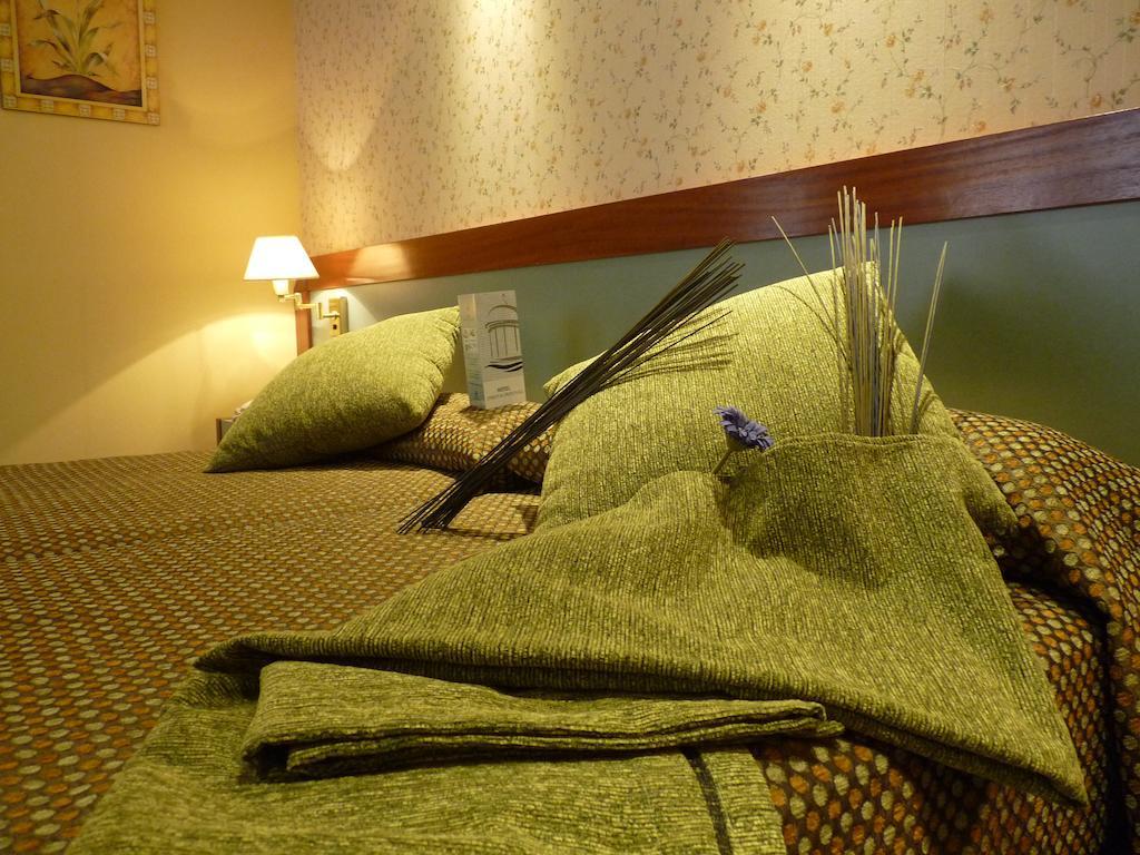 Hotel Jardin de Aranjuez 22/23