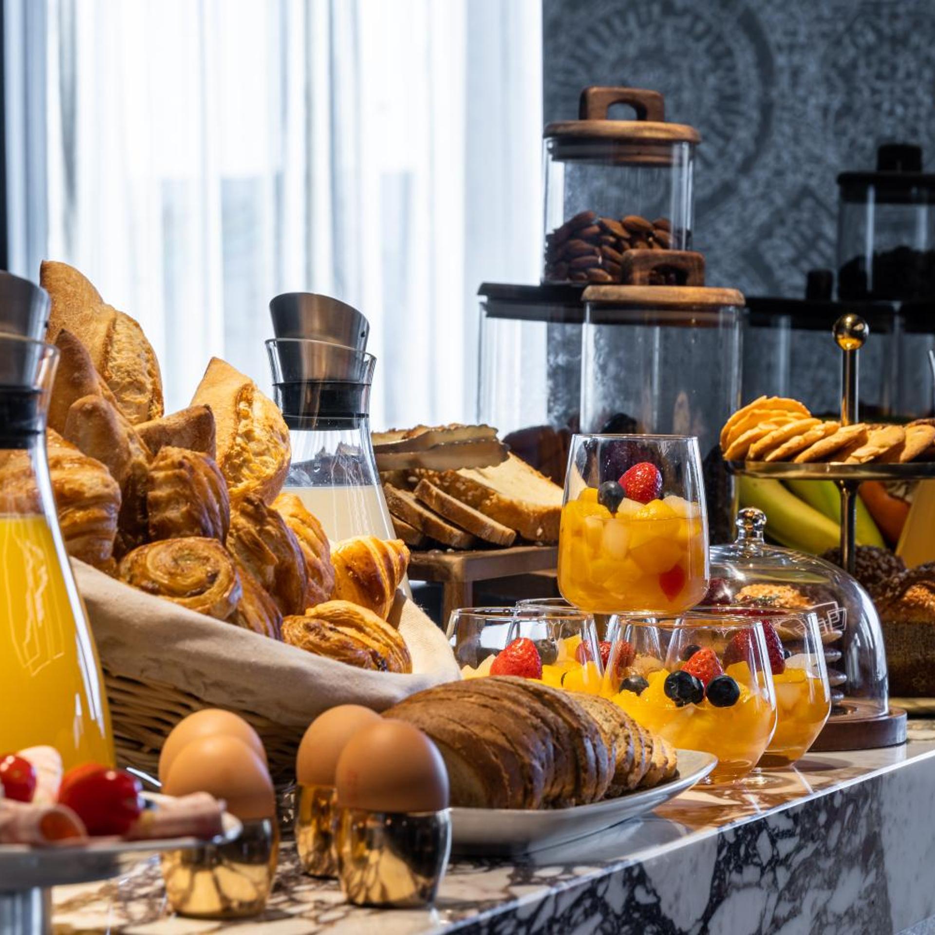 Howard Hotel Paris Orly Airport Ex Agil 7 Orly 26/54