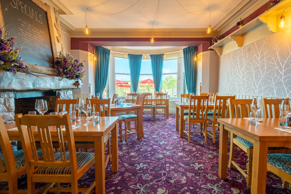 The Sitwell Arms Hotel 23/33