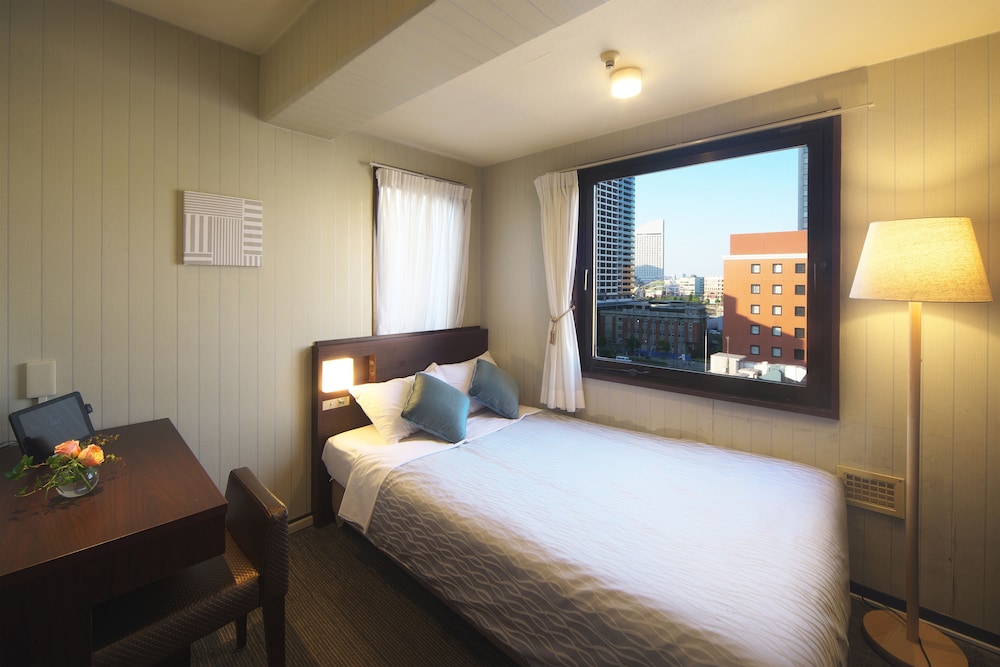 Yokohama Heiwa Plaza Hotel 13/42