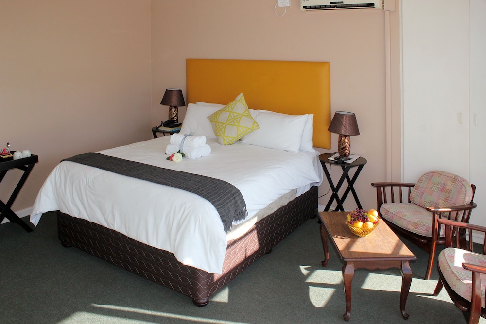 Durban Manor Guest House 9/38