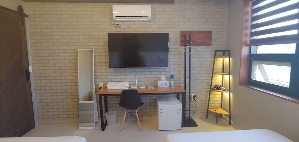 Mokpo White Windmill Guesthouse 35/43
