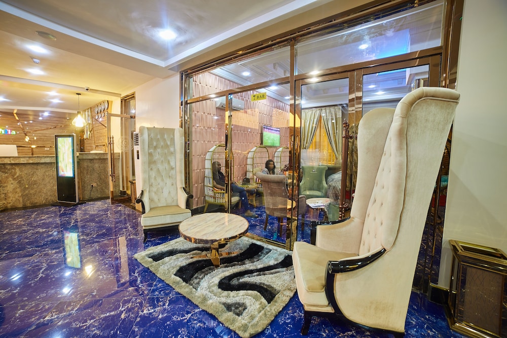 Corinthia Villa Hotel 21/30