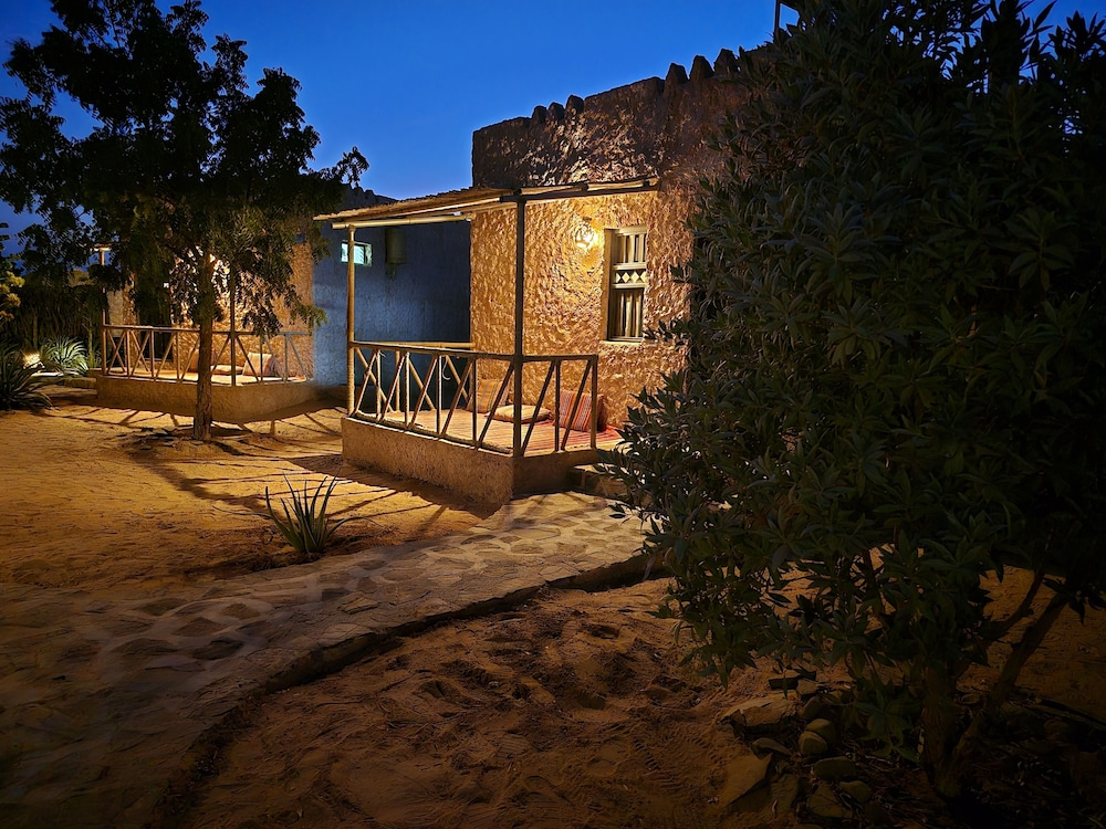 Sama Al Wasil Desert Camp 61/63