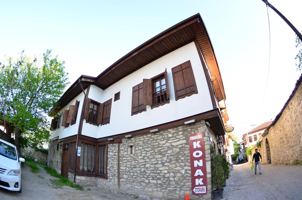 Yorgancioglu Konak 3/35