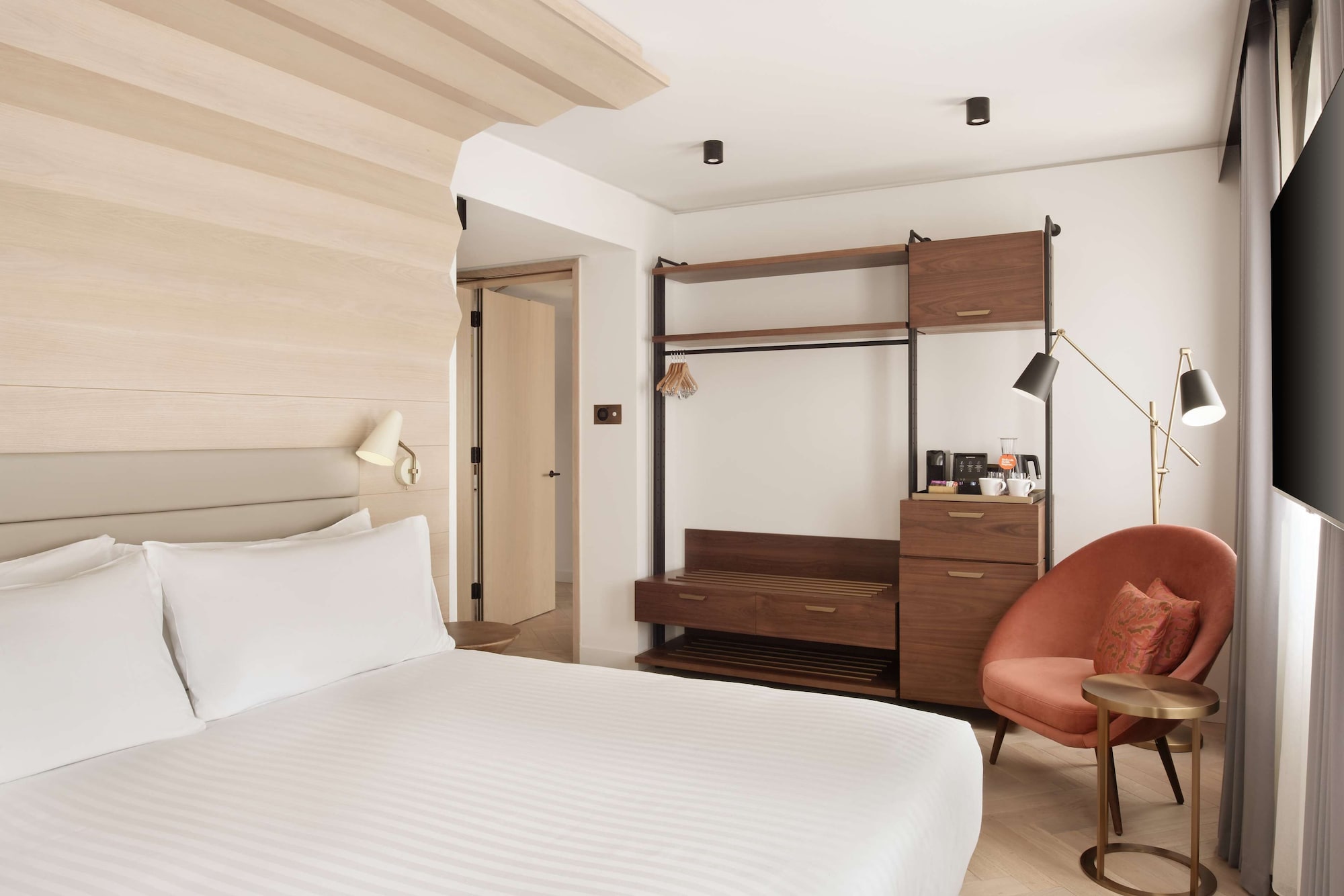 Room at Canopy by Hilton London City, LONDON