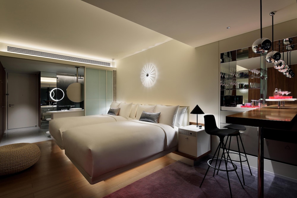 room, 2 double beds