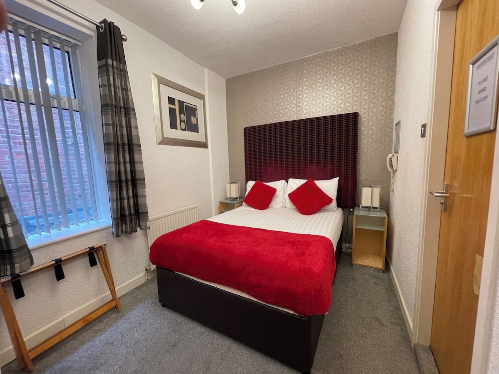 Ruskin Hotel 18/65